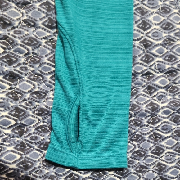 Mondetta Turquoise Ribbed Top - Picture 4 of 7